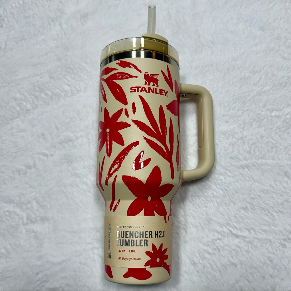 Stanley Floral Cream and Red Tumbler 2025 Mother’s Day Limited edition
